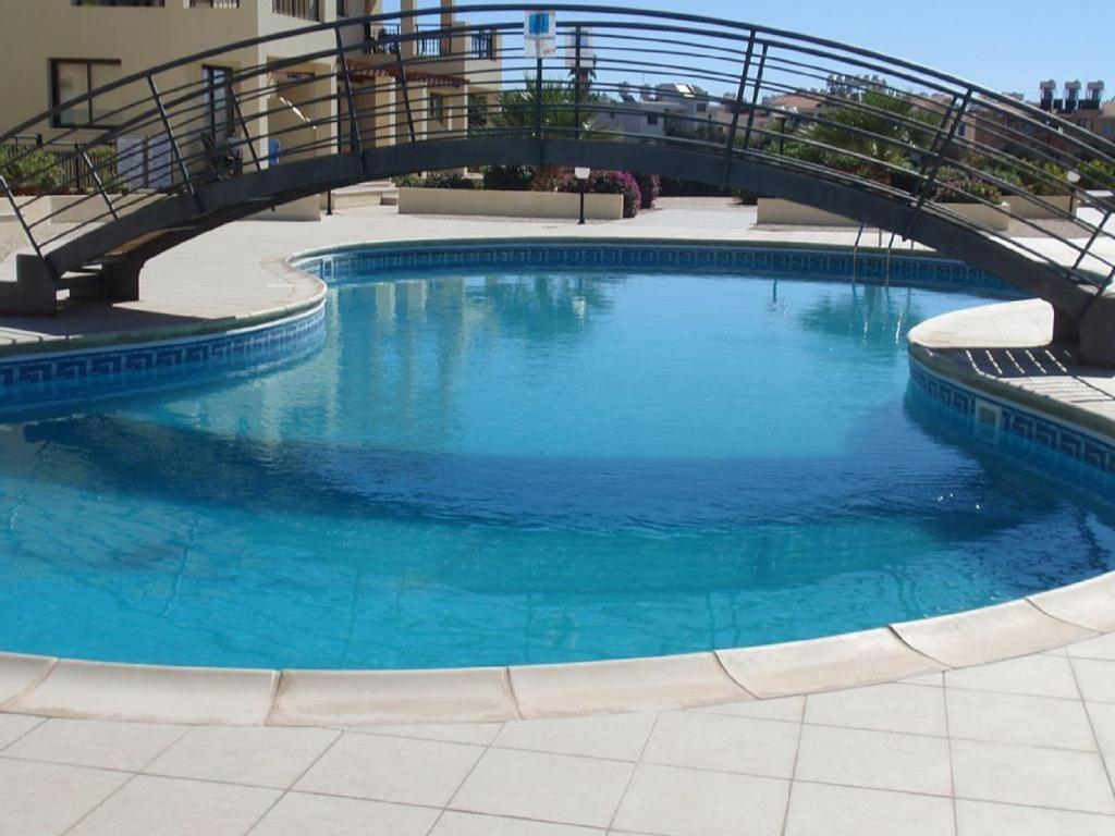 Beautiful 2-Bedroom Apartment - Great Location Paphos Exterior photo